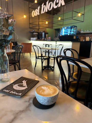 Opinii despre Ost block în Bratislava - Gastronómia a pohostinstvo