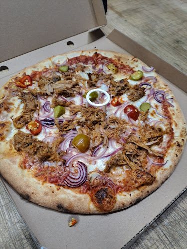 Opinii despre Hardy's Pizza & Kebab în Hurbanovo - Gastronómia a pohostinstvo