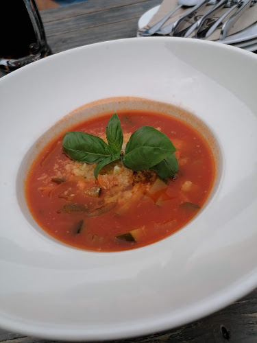 LH Point - Restaurant - Liptovský Hrádok