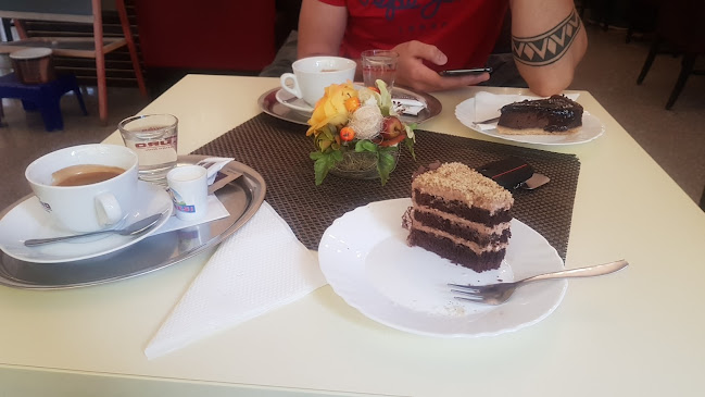 Opinii despre Simmetria Cukráreň în Topoľčany - Gastronómia a pohostinstvo