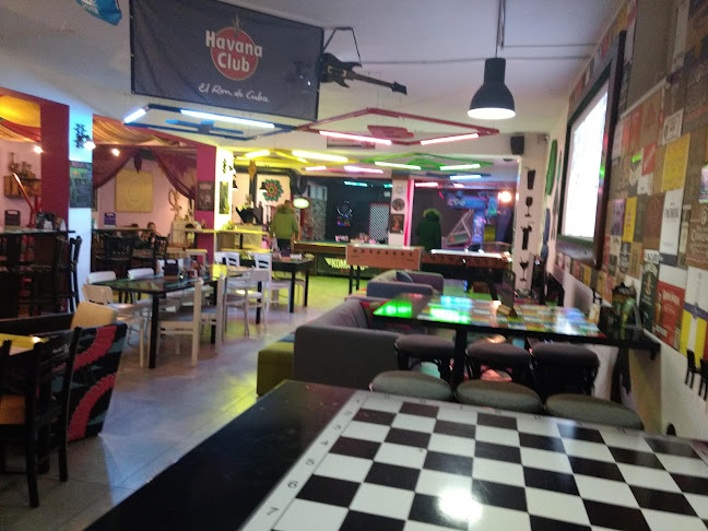 Opinii despre New Chicago în Poprad - Gastronómia a pohostinstvo