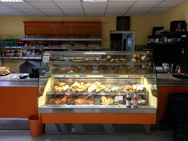 Opinii despre Pekáreň Žarnovica în Žarnovica - Gastronómia a pohostinstvo