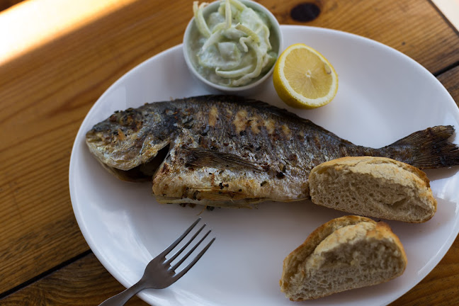 Comentarii opinii despre Bufet Trója