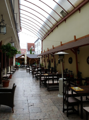 Jekyll&Hyde cafe bar - Košice