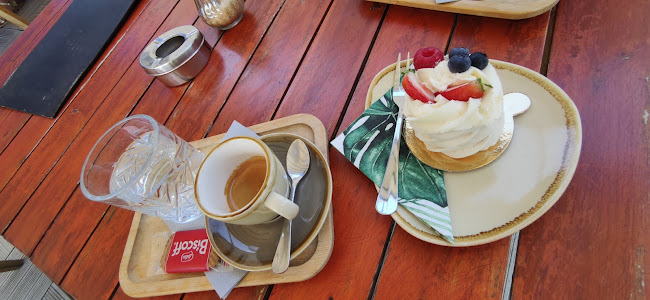 Kaviareň Vežička - Levice