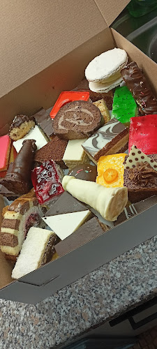 Opinii despre Cukráreň Di Napoli în Považská Bystrica - Gastronómia a pohostinstvo