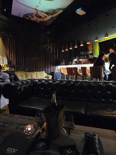 Mow Bar - Gastronómia a pohostinstvo