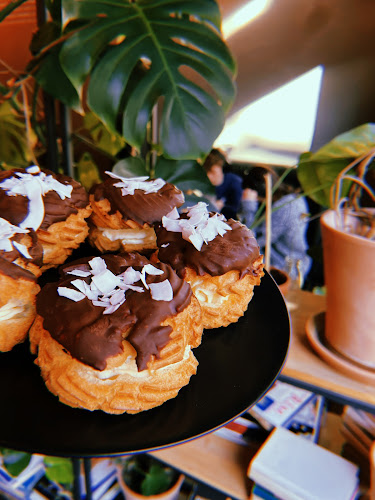 Opinii despre Ost block în Bratislava - Gastronómia a pohostinstvo