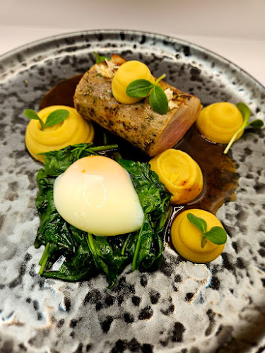 Reštaurácia Golden Eagle - Gastronómia a pohostinstvo