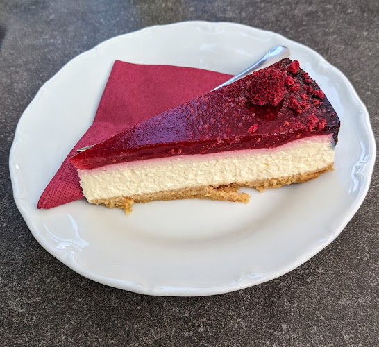 Haulíkova 405/3, 917 00 Trnava