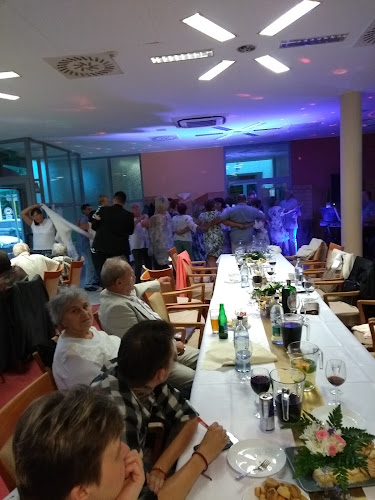 Comentarii opinii despre Fiesta Restaurant & Cafe