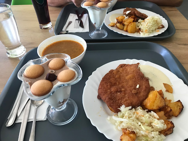 PRIMA FOOD & CAFFEE - Horný dvor