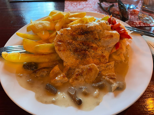 Opinii despre Koliba Červený Kút în Liptovský Hrádok - Gastronómia a pohostinstvo