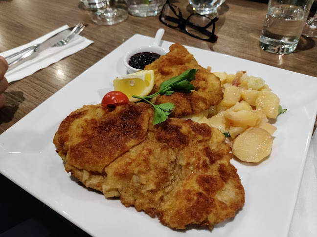 Comentarii opinii despre Central Café and restaurant