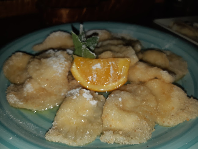 Opinii despre Koliba Zlatá podkova în Sídlisko KVP - Gastronómia a pohostinstvo