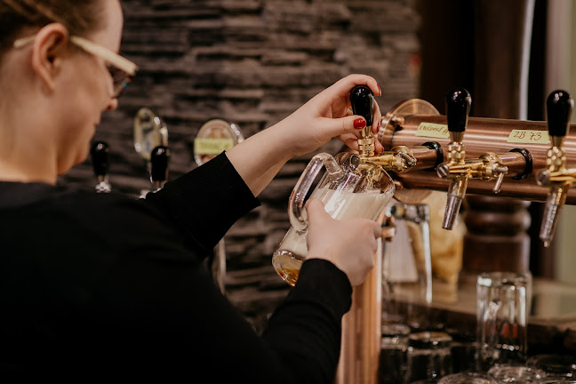 Piváreň Slavia - Gastronómia a pohostinstvo