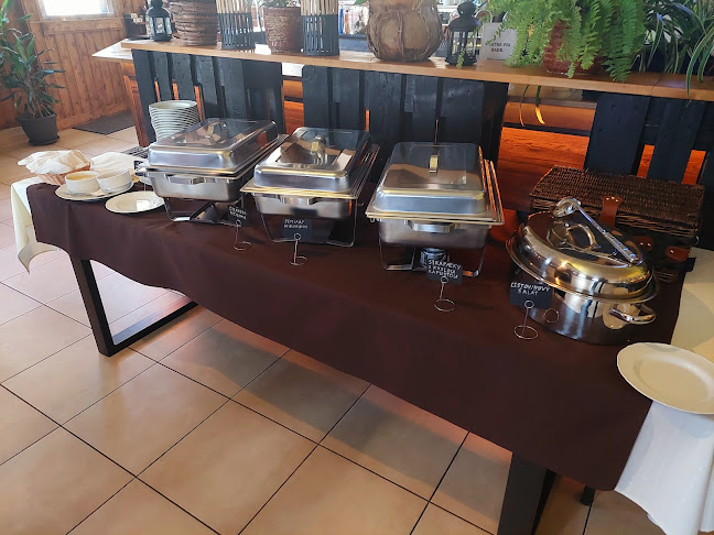 J. Vuruma 13 - Gastronómia a pohostinstvo