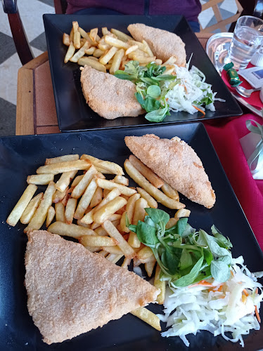 Caffé Restaurant Centrál - Gastronómia a pohostinstvo