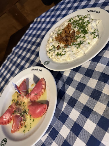 Opinii despre 1. Slovak Pub în Bratislava - Gastronómia a pohostinstvo