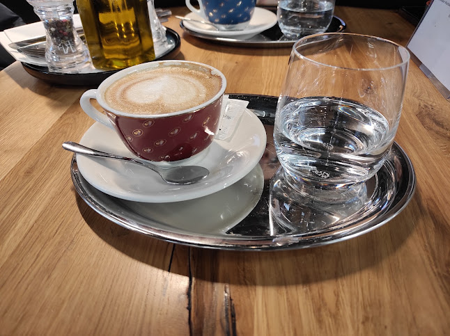 Opinii despre Wine Bar & Tapas by Provino în Ružinov - Gastronómia a pohostinstvo