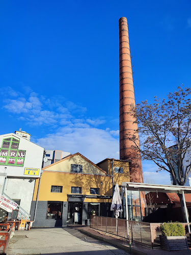 Miletičova 17, 821 08 Ružinov