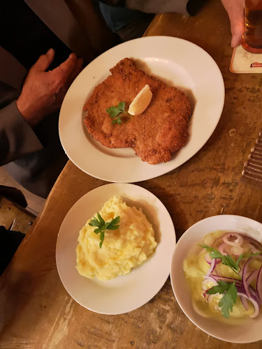 Koliba Zlatá podkova 040 23, 3140 Sídlisko KVP