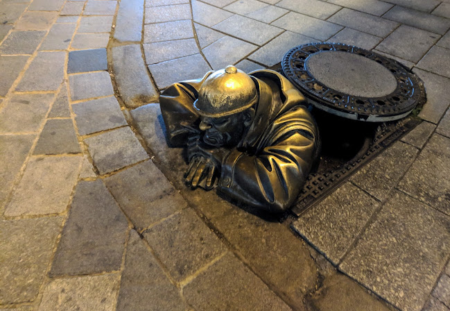 Michalská 382/4 81103 Bratislava, 811 01 Staré Mesto