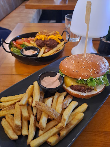 Comentarii opinii despre Regal Burger