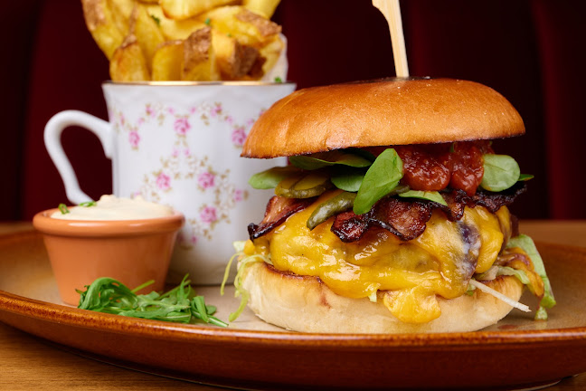 Comentarii opinii despre PUB 33