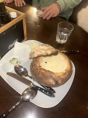 Comentarii opinii despre 17’s BAR