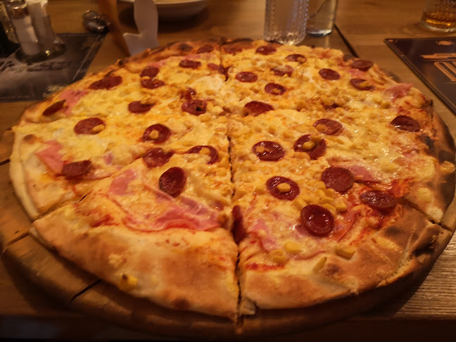 Opinii despre LOKAL VERMEX Beer Restaurant & Pizza în Svidník - Gastronómia a pohostinstvo