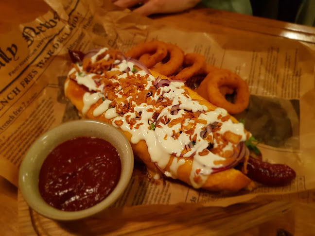 Jurigovo námestie 1, 841 04 Karlova Ves