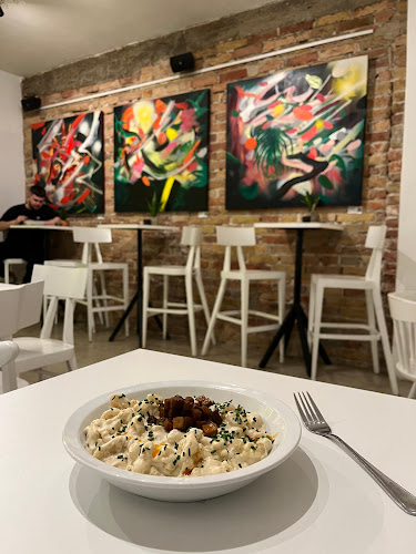 Comentarii opinii despre Made With Laf