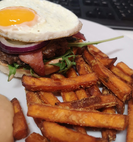 Burger Zvolen - Gastronómia a pohostinstvo