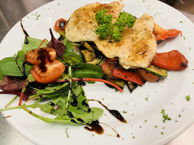 Pizzeria La Mia - Gastronómia a pohostinstvo