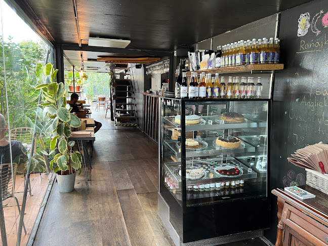 Opinii despre Kontajner na Riviére II în Bratislava - Gastronómia a pohostinstvo