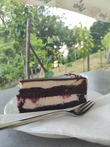 Castellum Cafe - Gastronómia a pohostinstvo