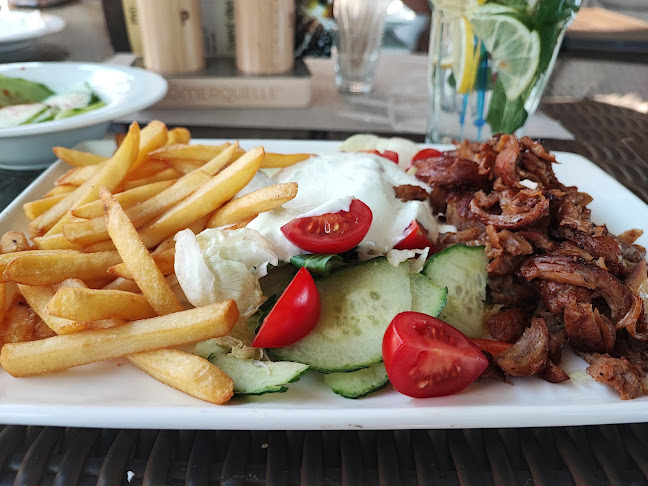 Reštaurácia a Penzión Modrá Ryba