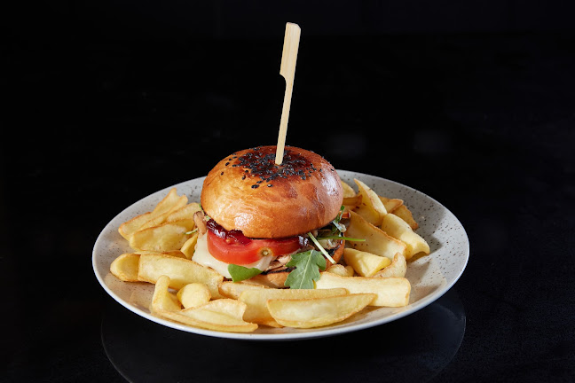 Opinii despre PINUS restaurant în Liptovský Mikuláš - Gastronómia a pohostinstvo