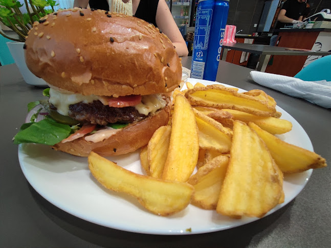 Comentarii opinii despre Dobrý kebab Vráble