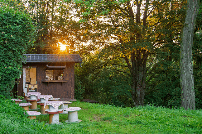 Bufet na hrádzi Belian