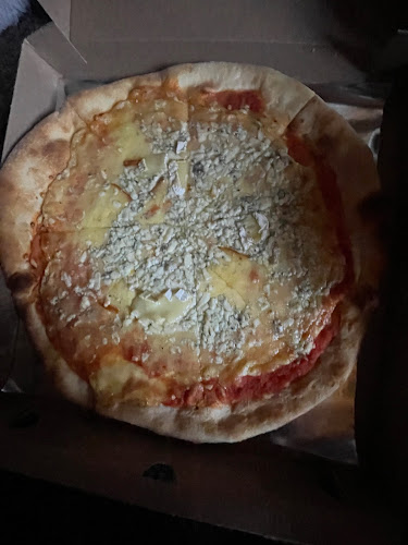 Tutto Bene Pizzeria - Gastronómia a pohostinstvo