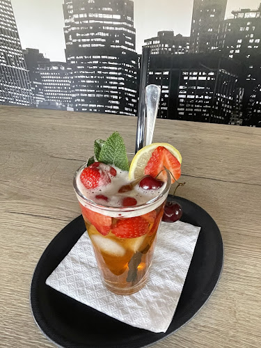 Opinii despre Al Capone Caffee Bar în Púchov - Gastronómia a pohostinstvo