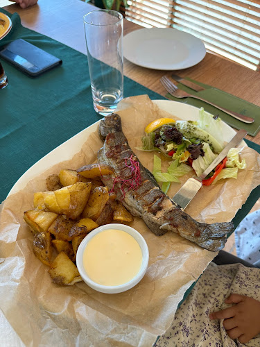 24 Lakes Restaurant - Jelka