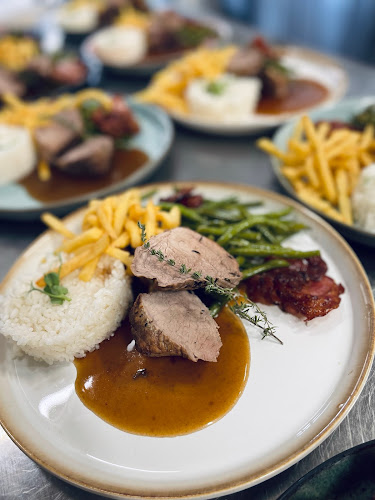 Kantína - Gastronómia a pohostinstvo