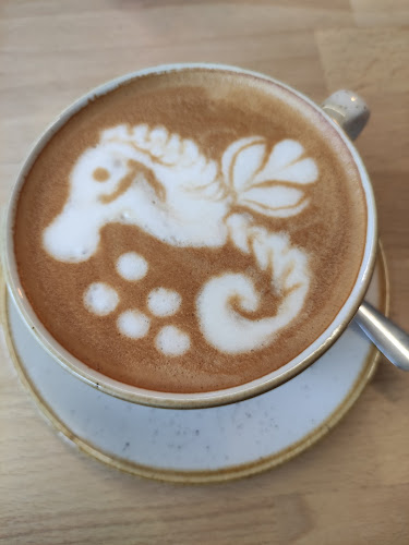 Comentarii opinii despre Babetta KGP