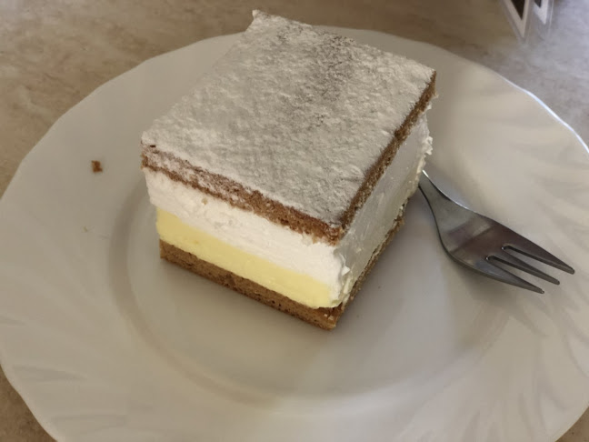 Opinii despre Cukráreň Harlekýn în Pezinok - Gastronómia a pohostinstvo