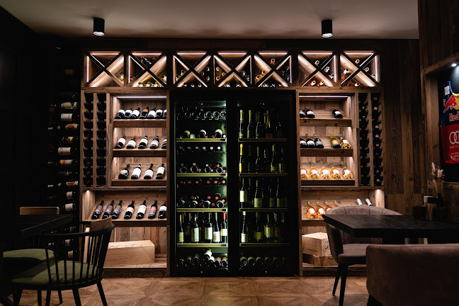 Spitz restaurant and bar