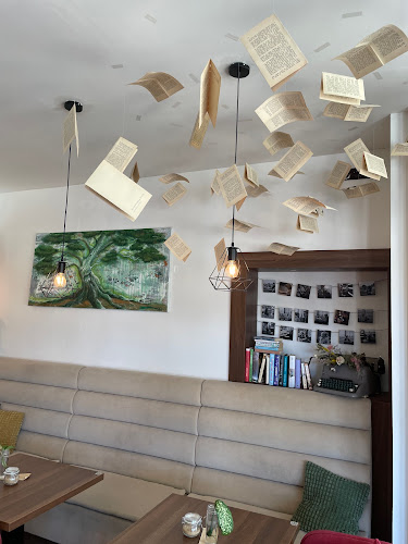 Námestie Andreja Hlinku 25/30, 017 01 Považská Bystrica