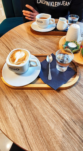 Opinii despre Julyard în Piešťany - Gastronómia a pohostinstvo